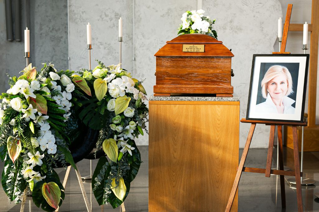 Przygotowania do pogrzebu – o czym pamiętać w trudnym czasie?